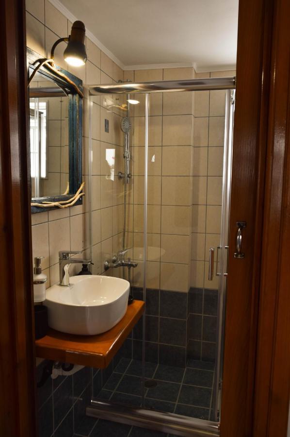 Blu Casa Del Mare Apartman Monemvasziá Kültér fotó